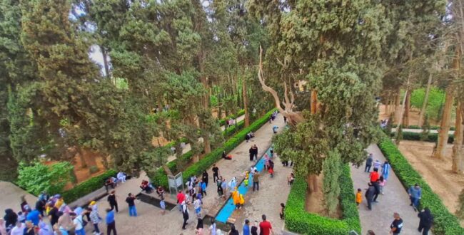 بازدید ۸۸ هزار گردشگر از باغ فین در تعطیلات عید فطر